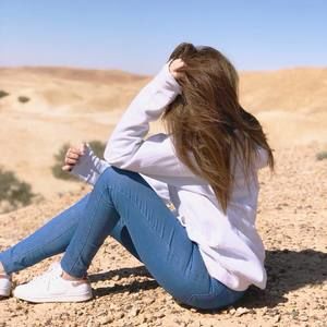 Meet your Posher, Madawi